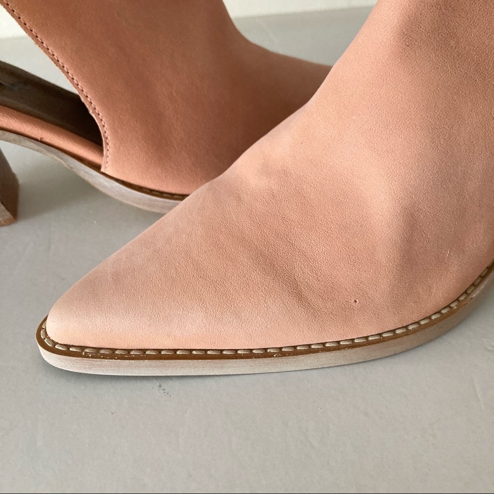 NWOT Free People Wilder Coral Sands Pointed Toe Ankle Boots/Booties Sz 41/11 - Picture 2 of 8
